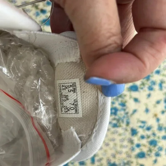 NWT Vans Baby/Light Pink Custom Suede Loafers US size 7.0 - 1-2 Day Quick SHIP - Picture 4 of 5